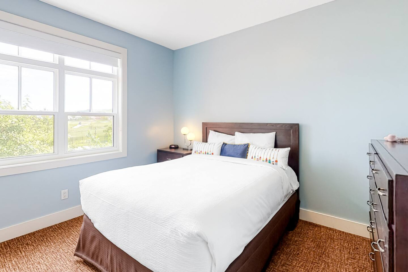 Fairway Family Retreat: Hot Tub & Mountain Views | Photo 16