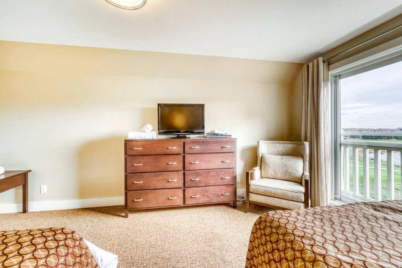 Links & Leisure: 3BDR Condo by Village + Hot Tub | Photo 13