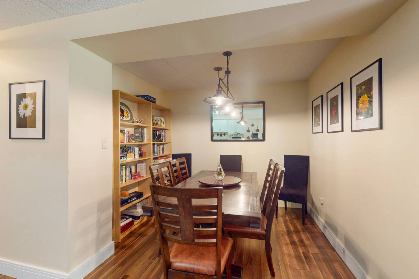 2BDR Family Getaway - Mountainside & Close to Blue | Photo 9