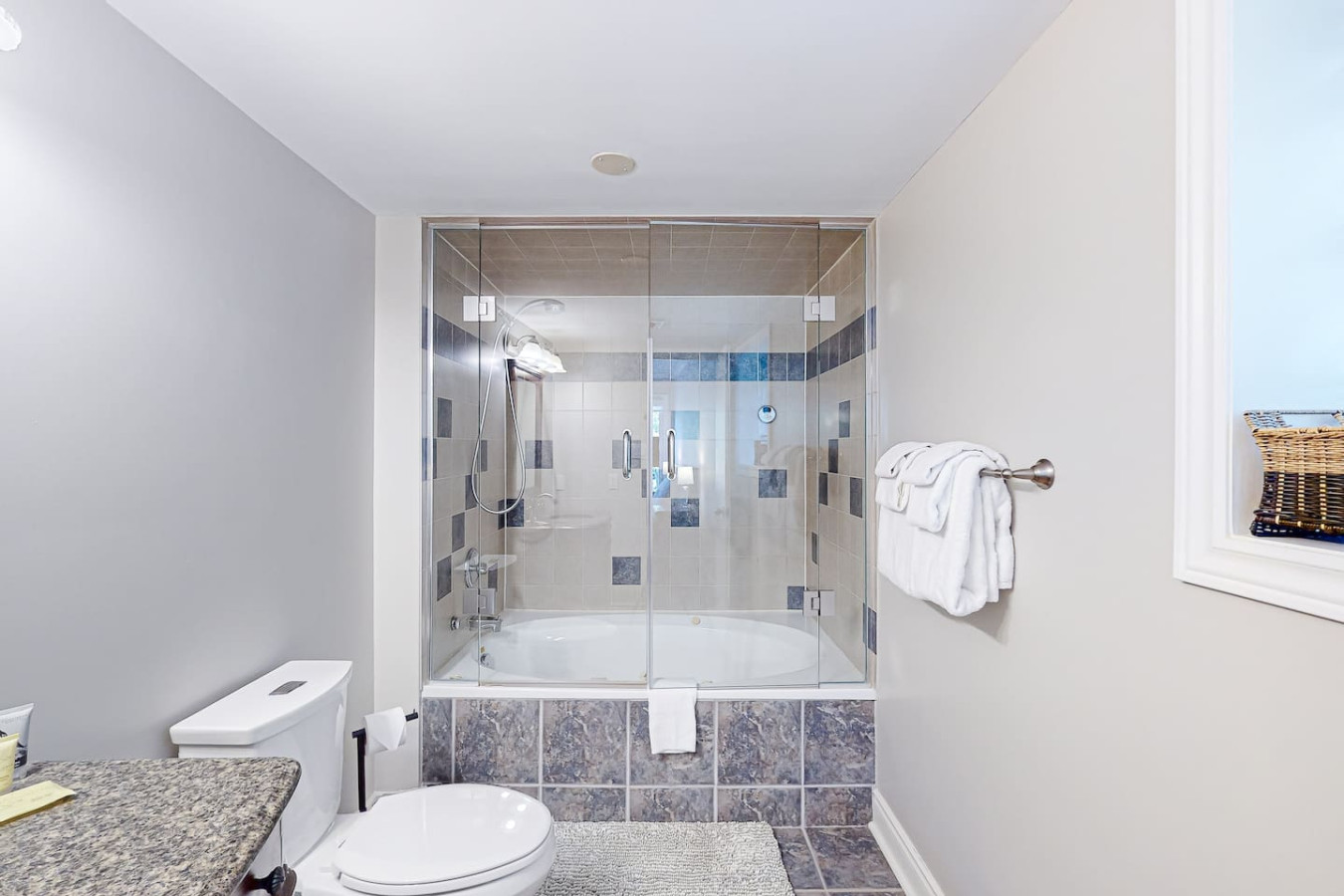 Slopeside Retreat w/ Wood Fireplace & Mins to Blue | Photo 14