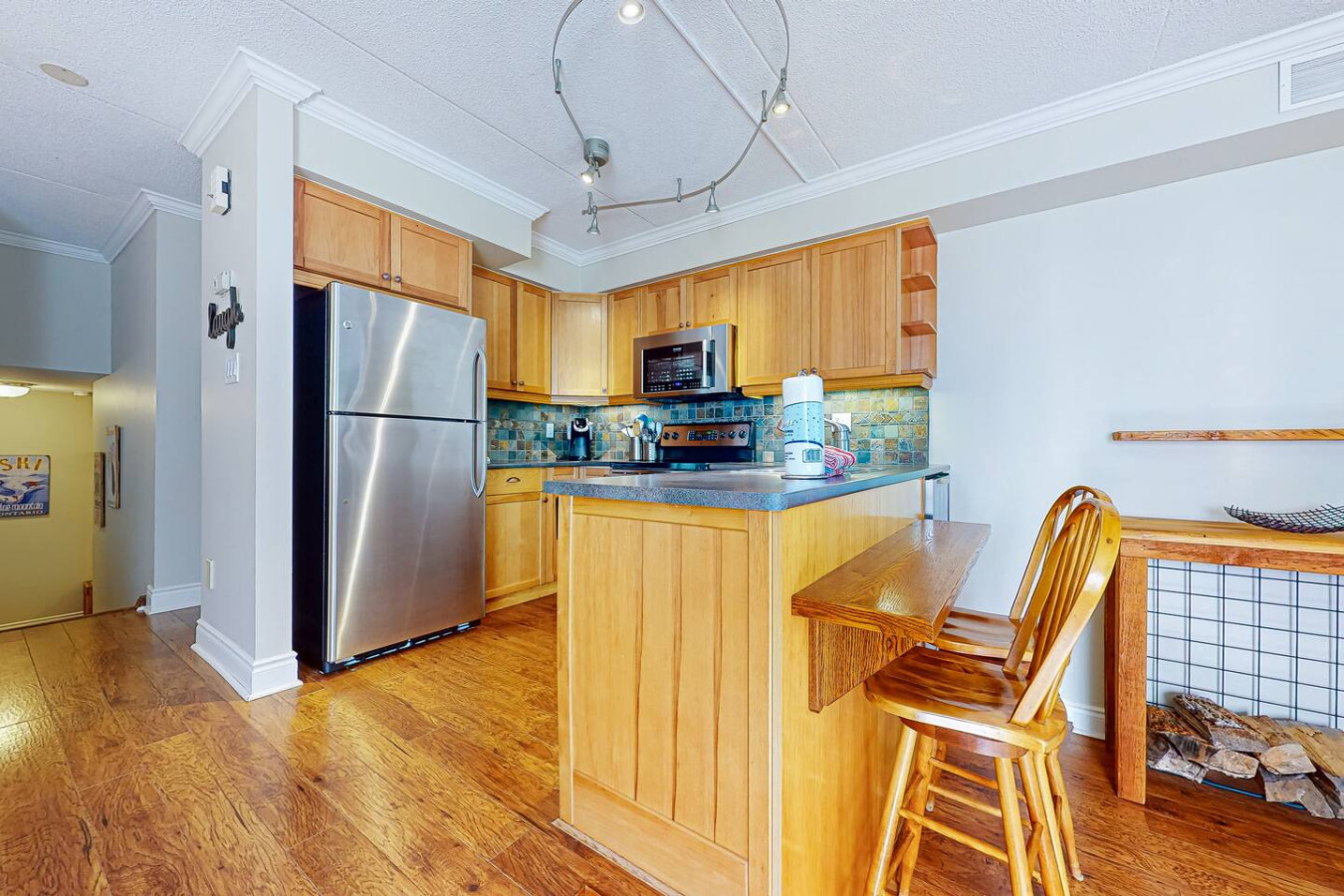 Slopeside Retreat w/ Wood Fireplace & Mins to Blue | Photo 9