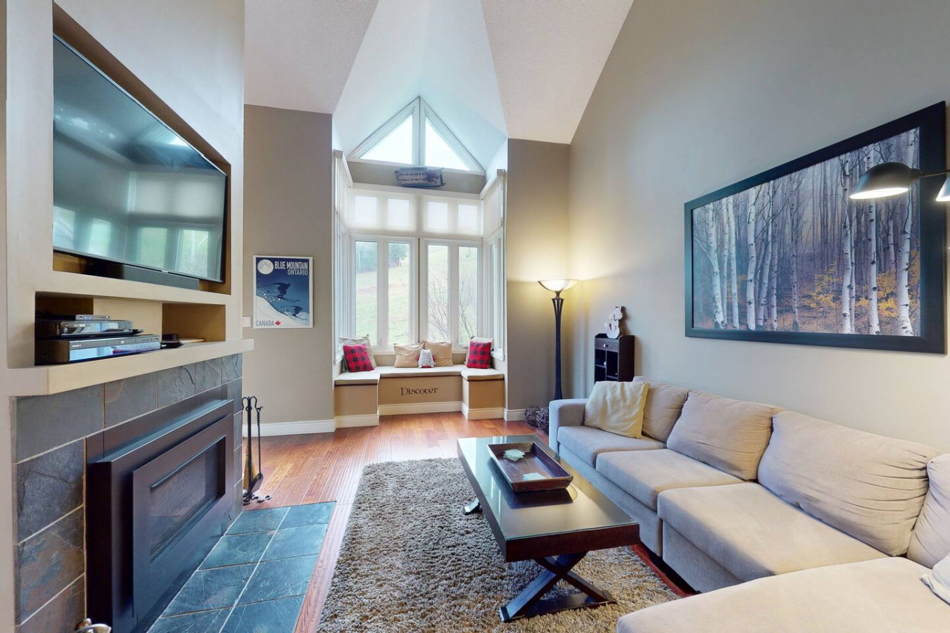 Renovated 3BDR Family Condo | Slope-Side at Blue! 6