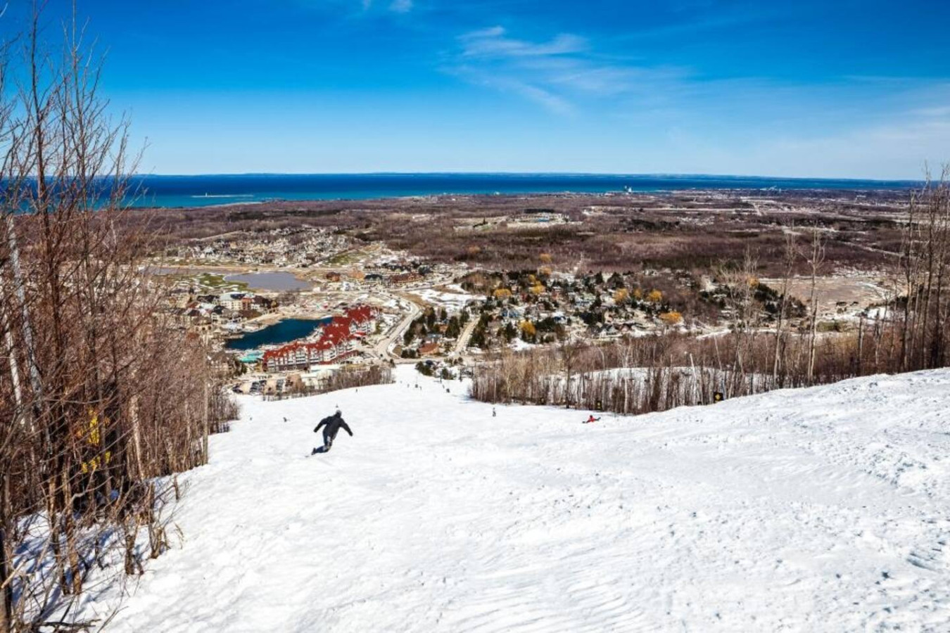 Bright 2BDR Condo - Ski Hill Views | Photo 30