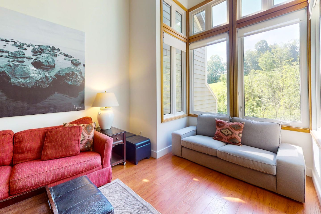 Spacious Mountain Home, Mins to BM Village! | Photo 6