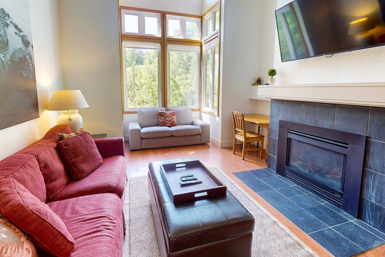 Spacious Mountain Home, Mins to BM Village! | Photo 7