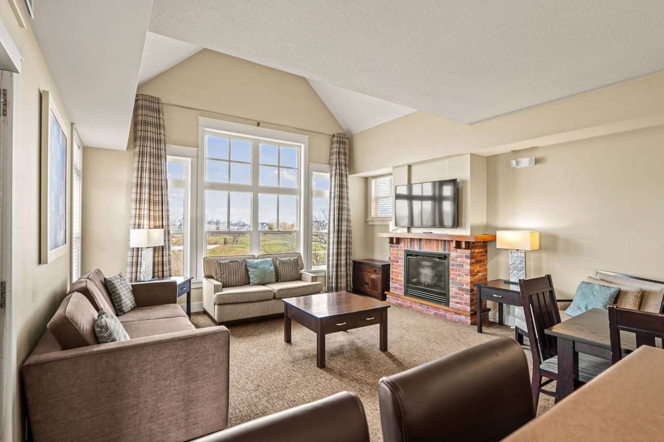 Summit Sanctuary: 18th Green Views & Summer Pool | Photo 6