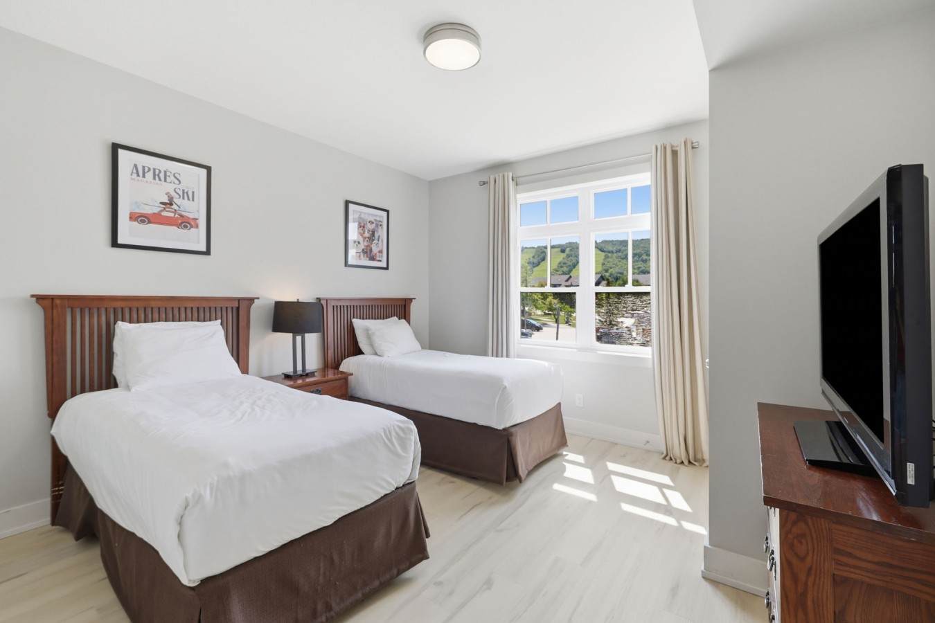 30-web-or-mls-125 Fairway Crt Unit 228-30