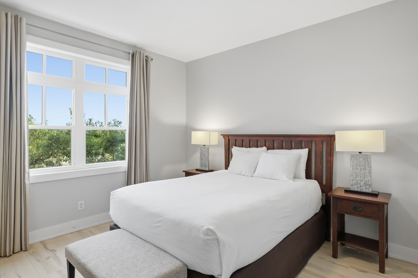 29-web-or-mls-125 Fairway Crt Unit 228-29