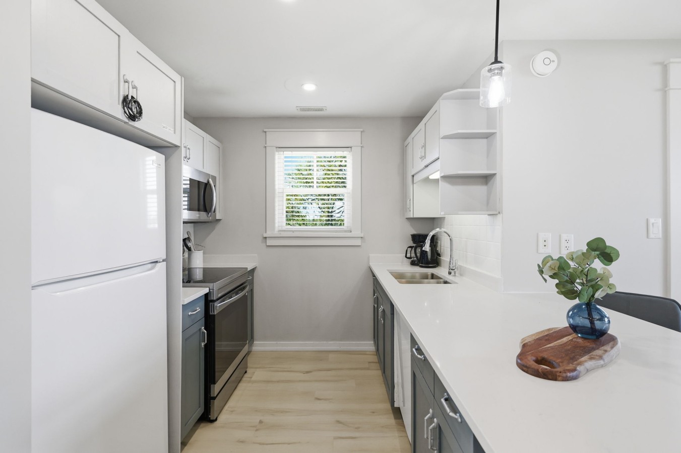11-web-or-mls-125 Fairway Crt Unit 228-11