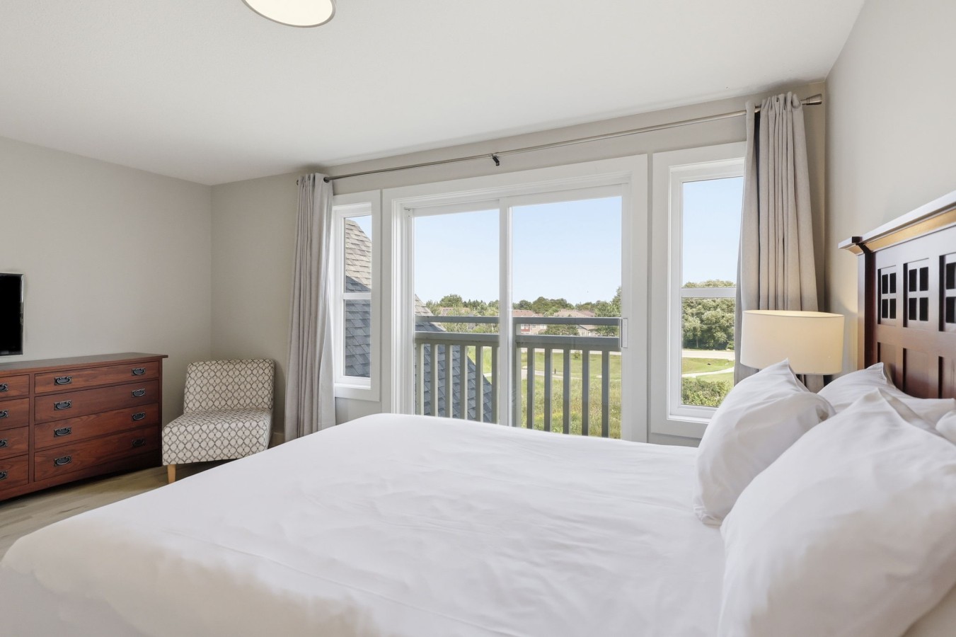 37-web-or-mls-125 Fairway Crt Unit 228-37