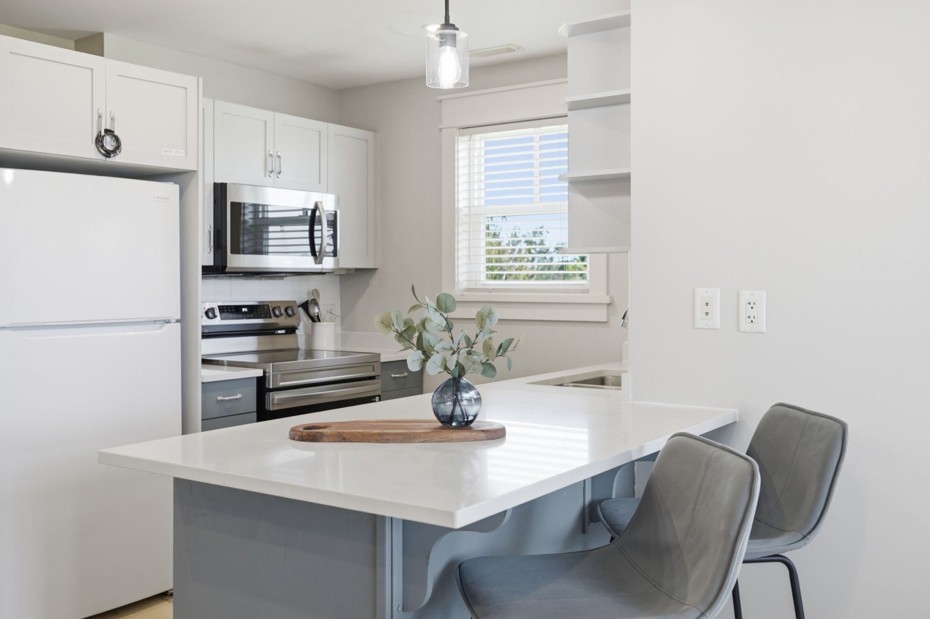10-web-or-mls-125 Fairway Crt Unit 228-10