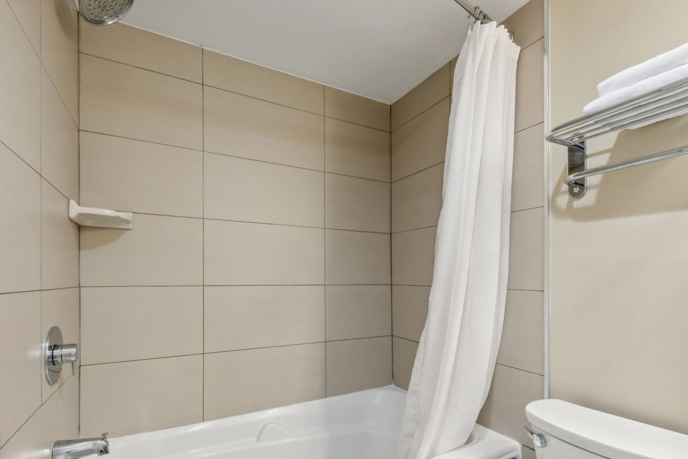 Ground-Floor Steps to Blue Mountain Home for 4 | Photo 15