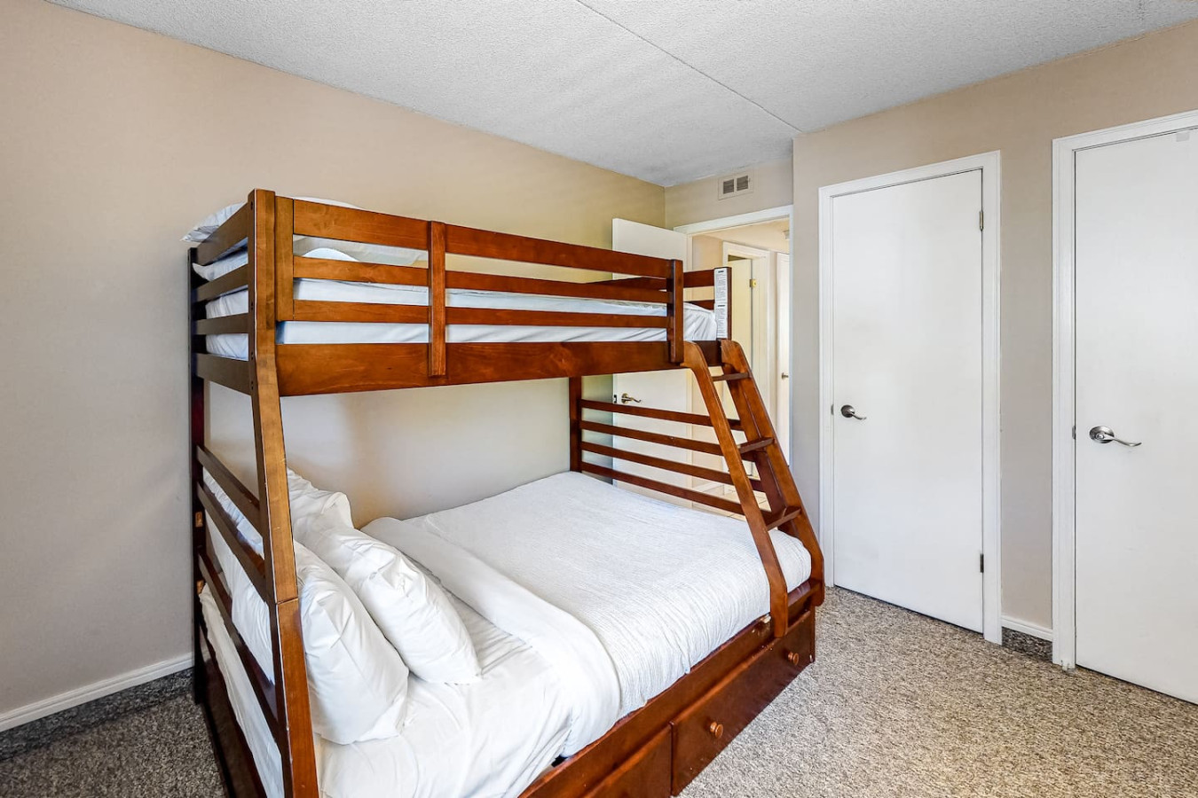 2BDR Blue Mountain Condo w/ 2 Private Balconies! | Photo 16