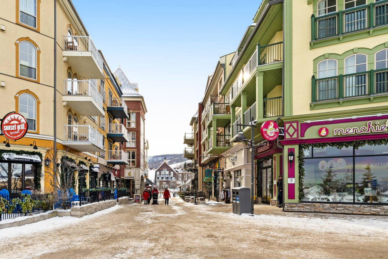 Family Blue Mountain Condo with Mountain Views | Photo 32