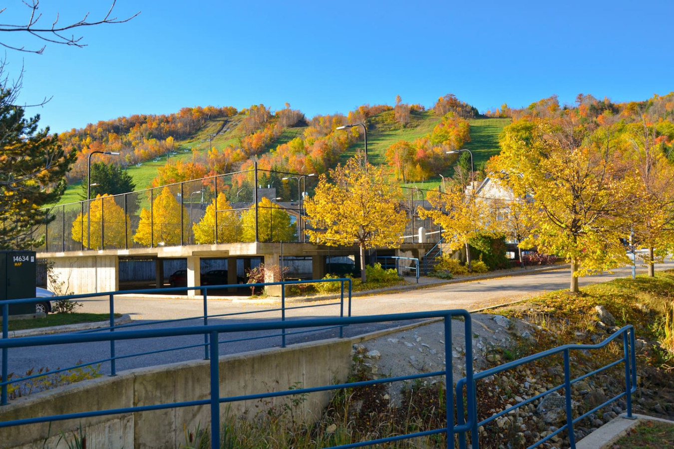 Cozy BM Studio | Pool, Hot Tub, Tennis | Photo 21