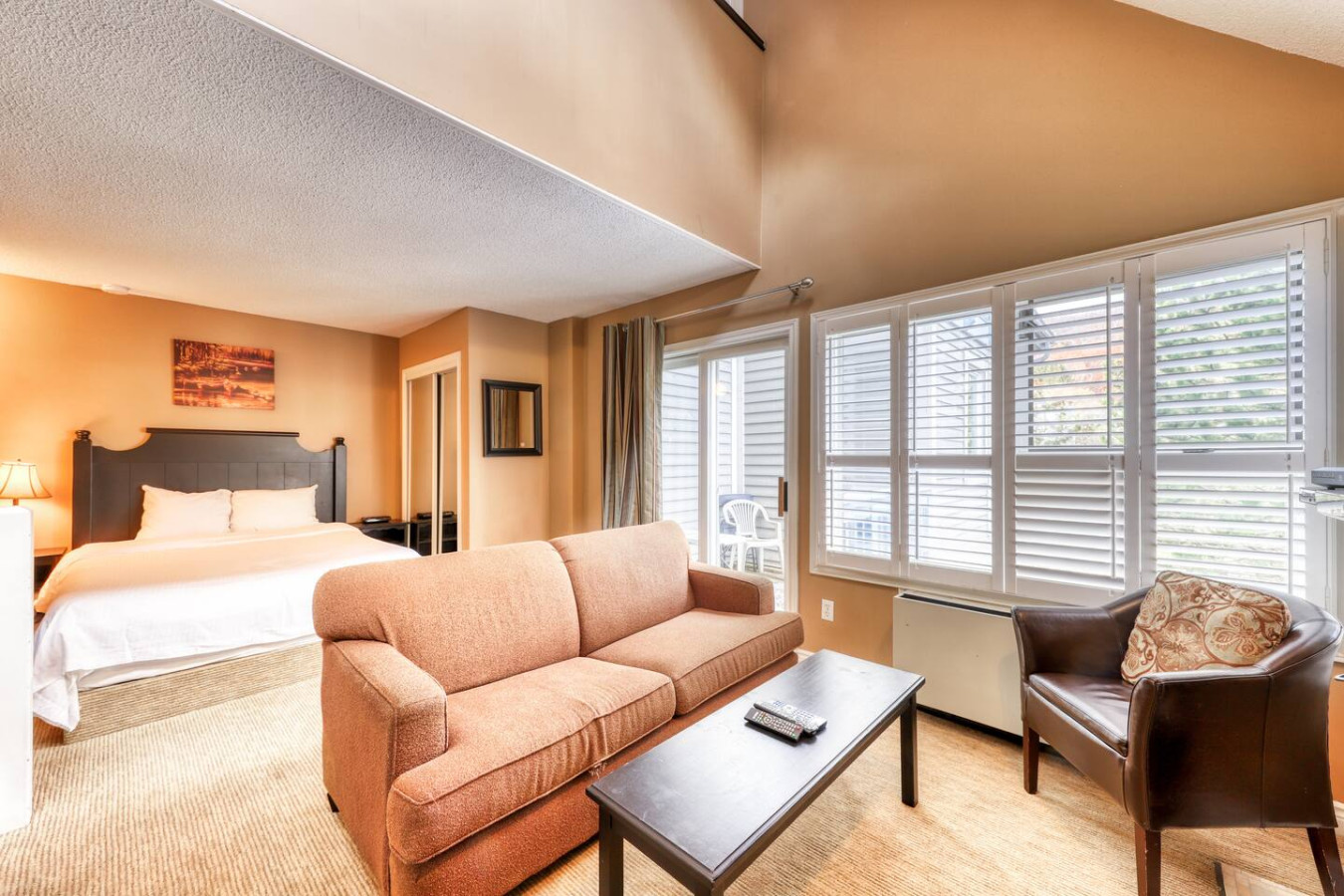 Spacious North Base Condo - Pool, Hot Tub, Tennis | Photo 7