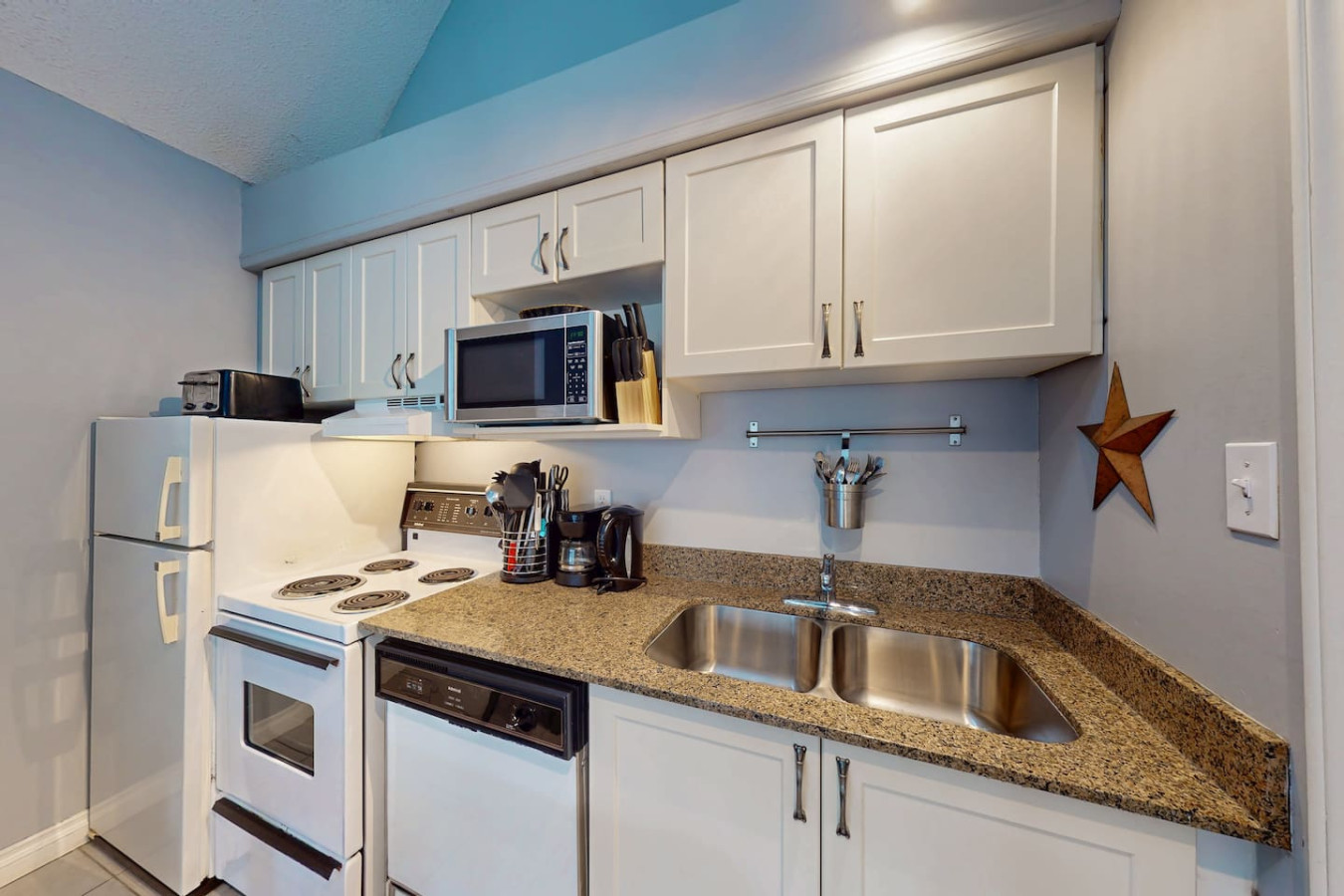 Mountainside at North Creek, Pool, Hot Tub, Tennis | Photo 2