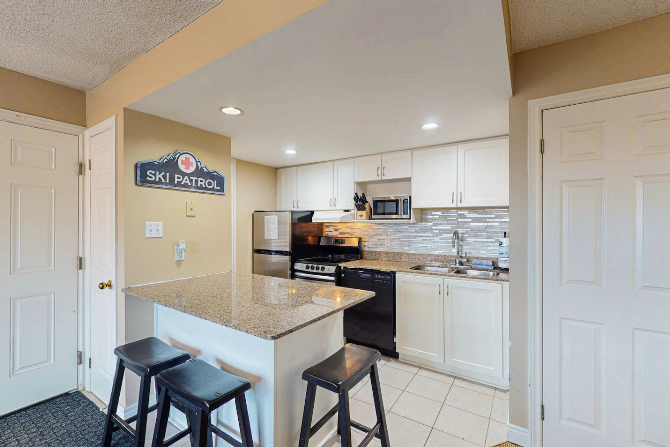 1BDR North Creek with Pool, Hot Tub, Tennis! | Photo 2