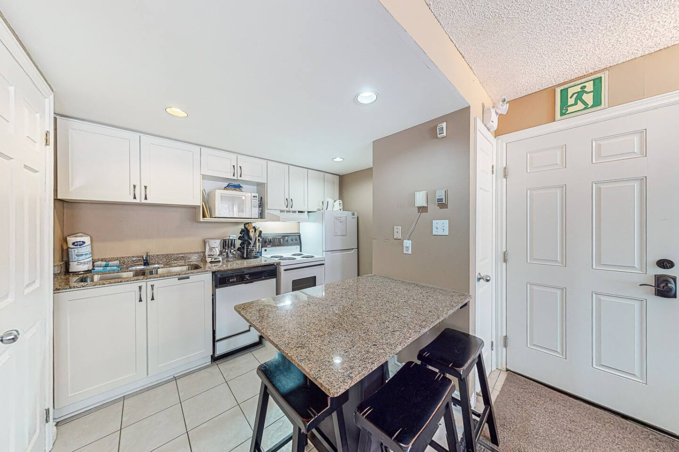 708 North Creek: Pool, Hot Tub, Tennis | Photo 10