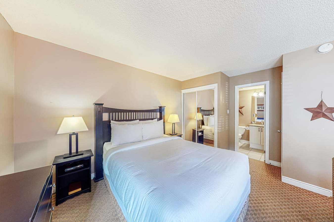 708 North Creek: Pool, Hot Tub, Tennis | Photo 3