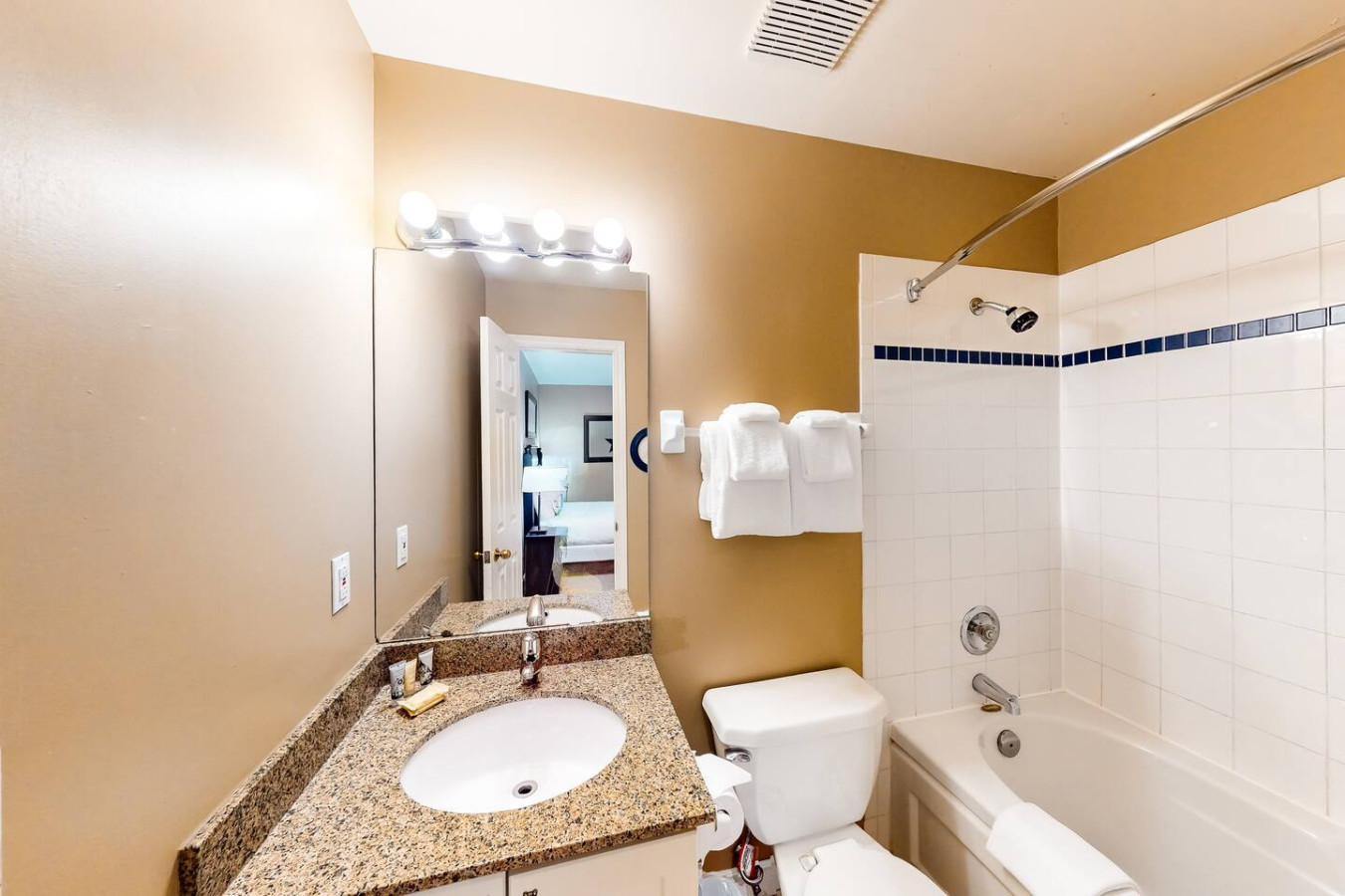 North Creek Studio at BM | Pool, Hot Tub, Tennis | Photo 13