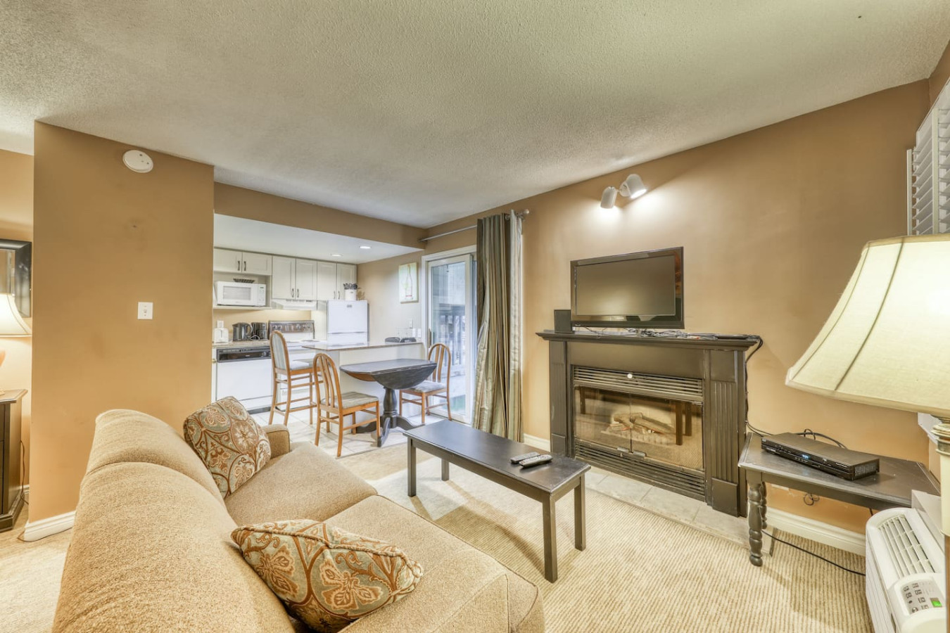 North Base Studio with Pool, Hot Tub, Tennis! | Photo 6