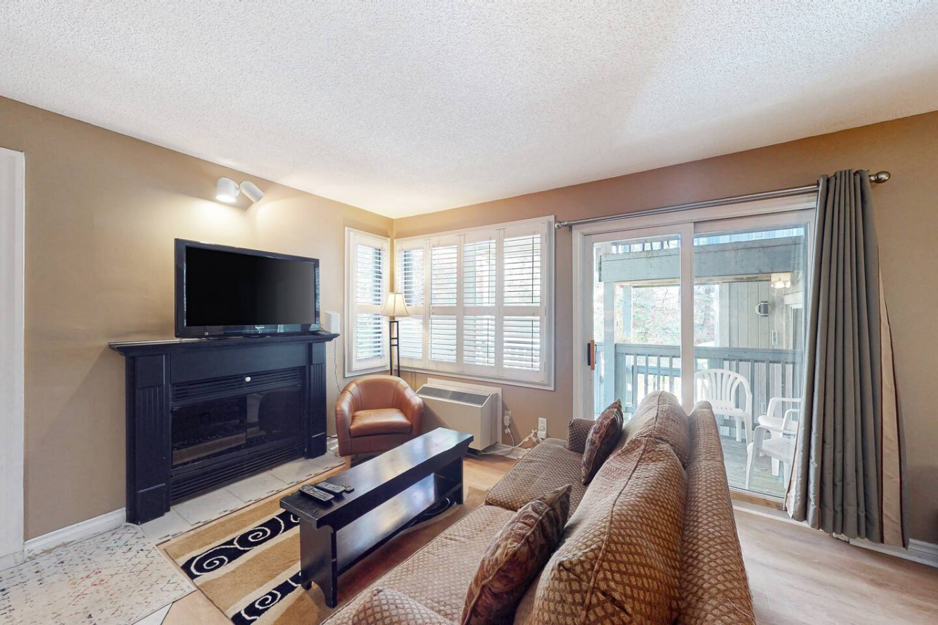 BM Studio w/ Large Patio | Pool, Hot Tub, Tennis | Photo 7