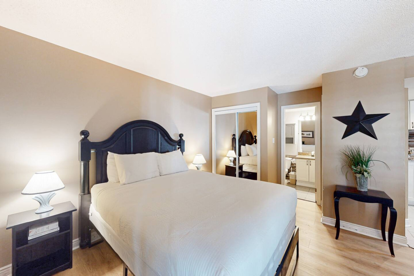 BM Studio w/ Large Patio | Pool, Hot Tub, Tennis | Photo 3