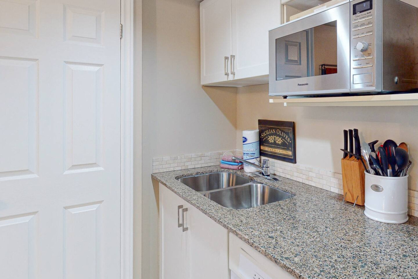 Ground Level, Mtnside w/ Pool, Hot Tub, Tennis! | Photo 10