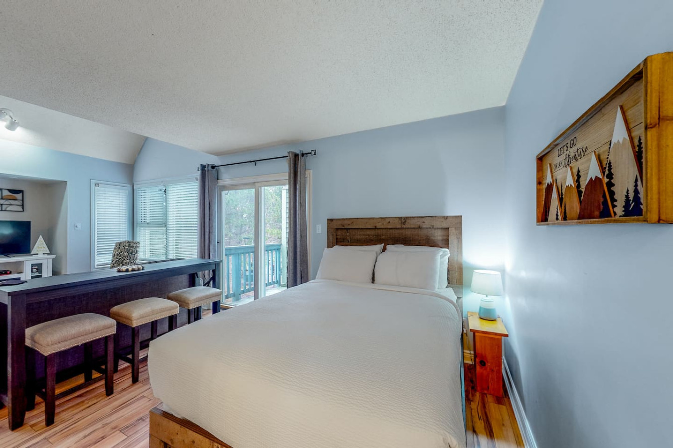 Hideaway at North Creek w/ Hot Tub, Tennis, Pool! 9