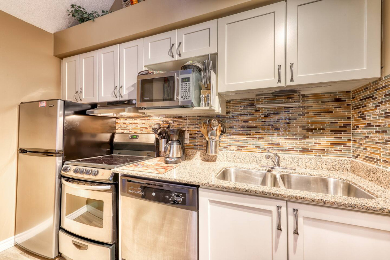 Creekside at Blue Mtn: Pool, Hot Tub, Tennis! | Photo 8