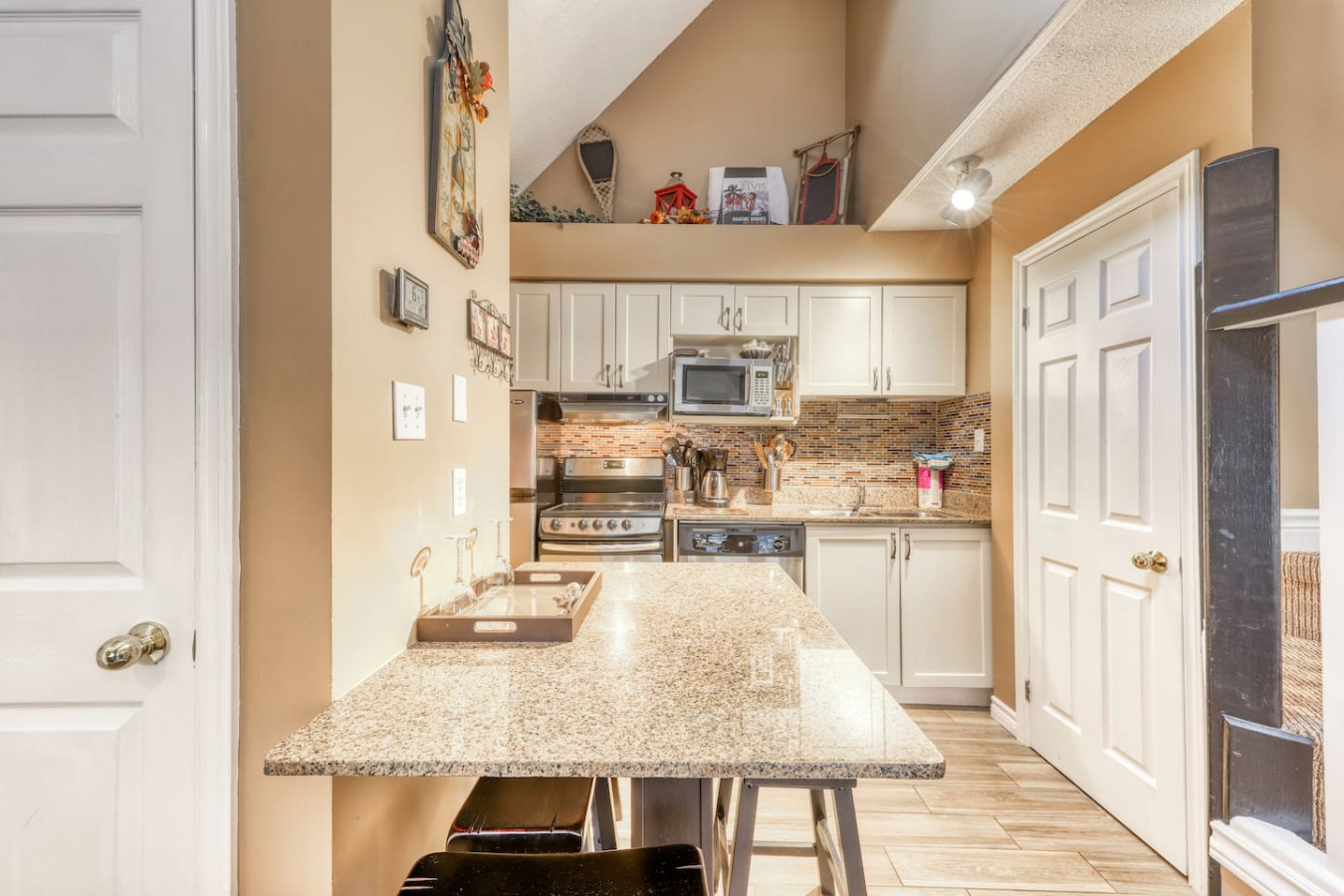 Creekside at Blue Mtn: Pool, Hot Tub, Tennis! | Photo 2