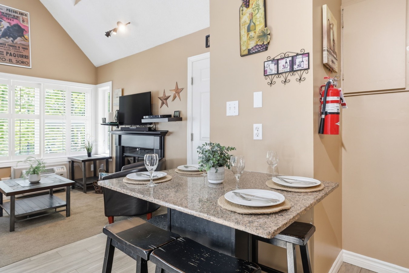 214 North Creek: Pool, Hot Tub, Tennis 16