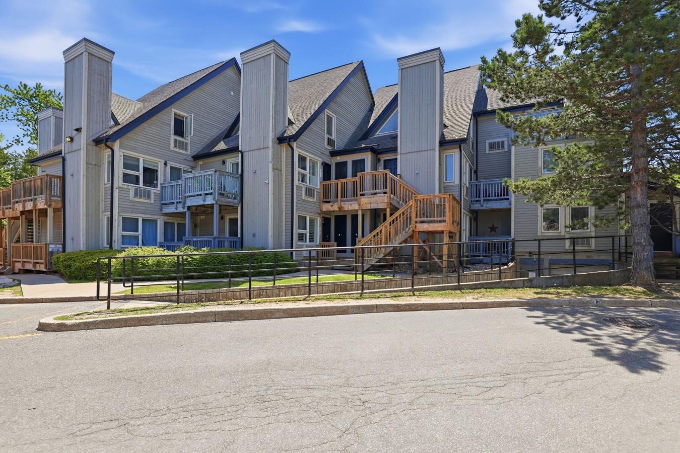 214 North Creek: Pool, Hot Tub, Tennis 32