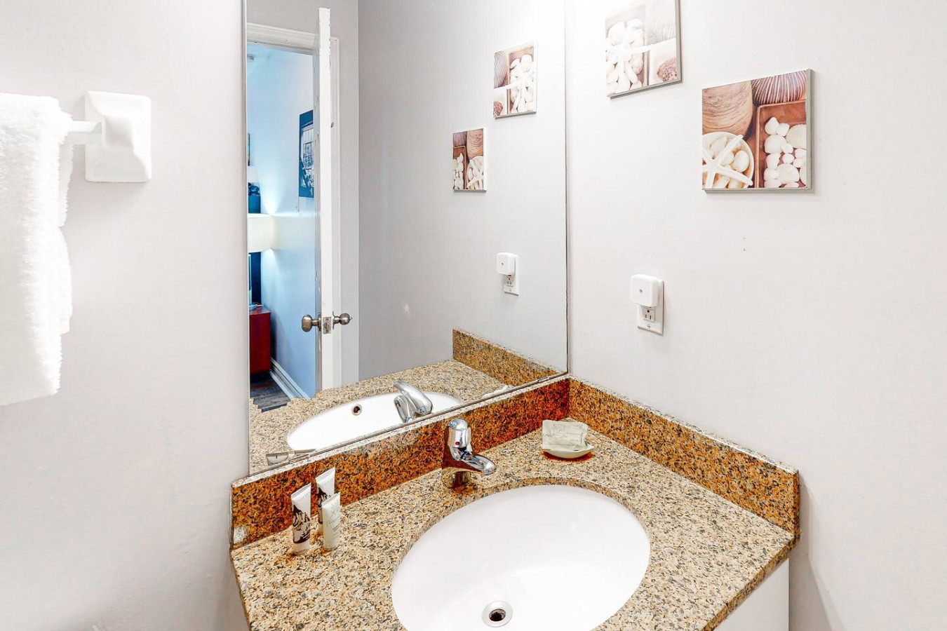 North Base Nook: Pool, Hot Tub, and Tennis! | Photo 16