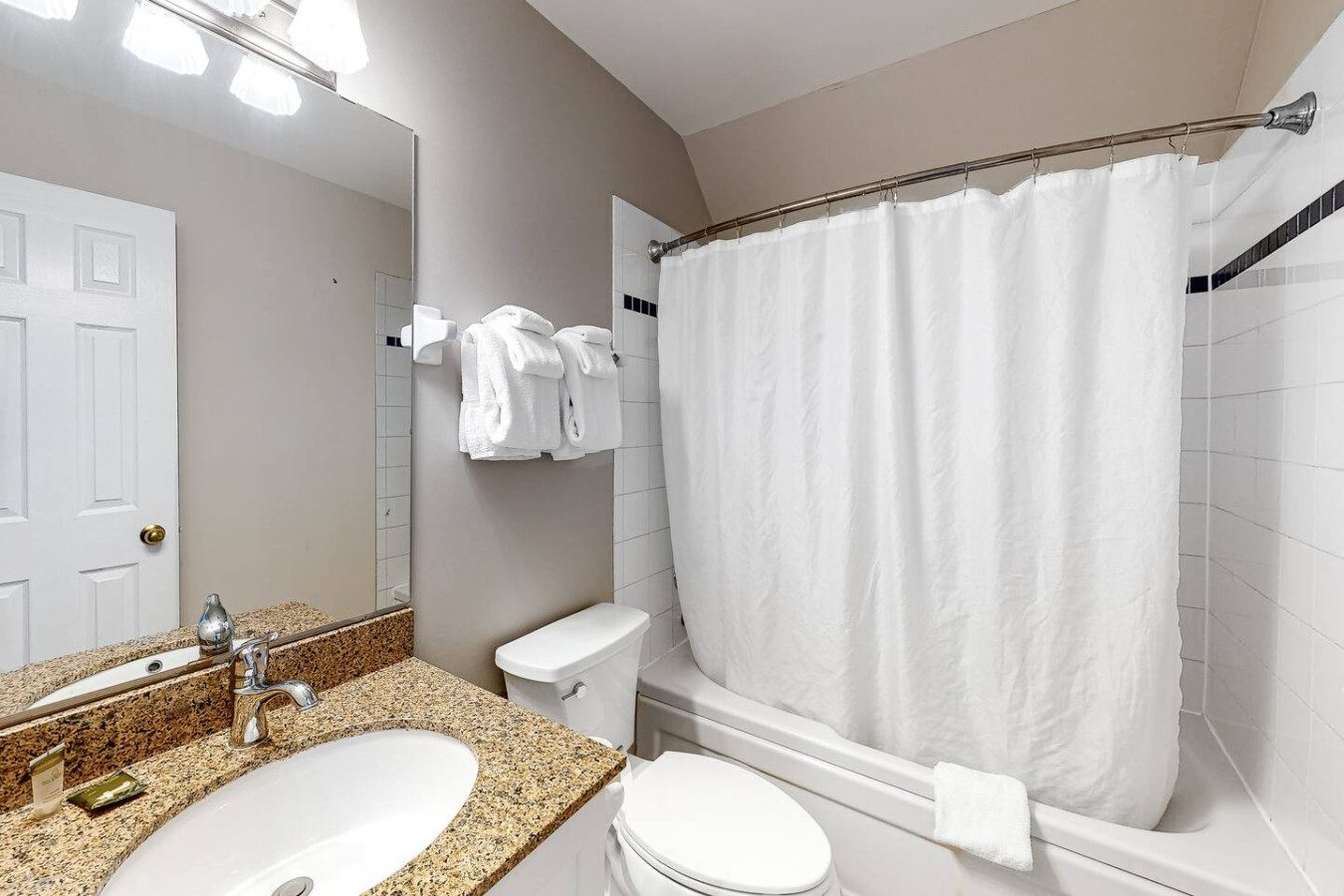 North Creek Nest at BM with Pool, Hot Tub, Tennis | Photo 13