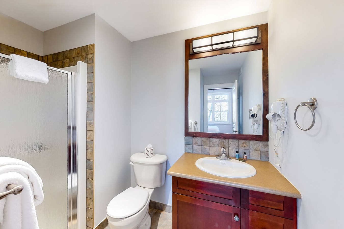 Eagle's Escape at Blue Mtn: Summer Pool + Hot Tub | Photo 12