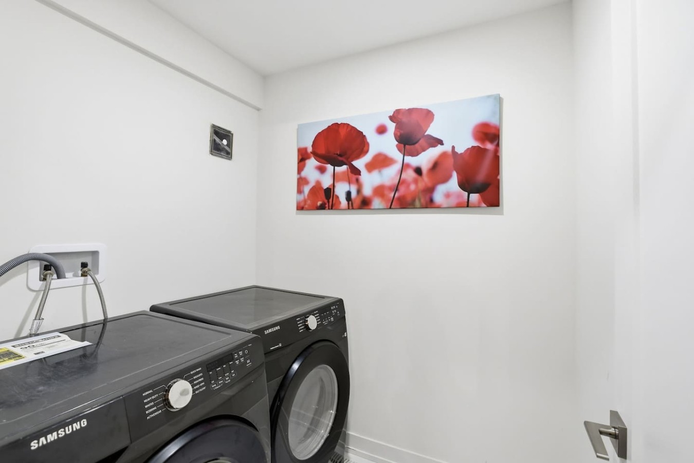 Crosswinds Peak: Sleek 3BDR - Mins to BM Village | Photo 36