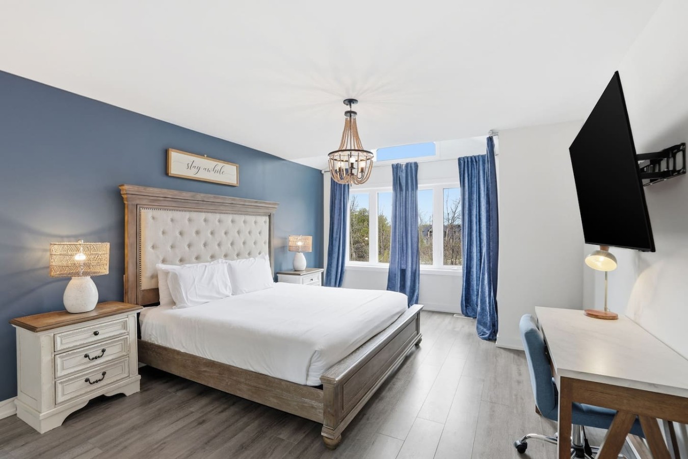 Crosswinds Peak: Sleek 3BDR - Mins to BM Village | Photo 3
