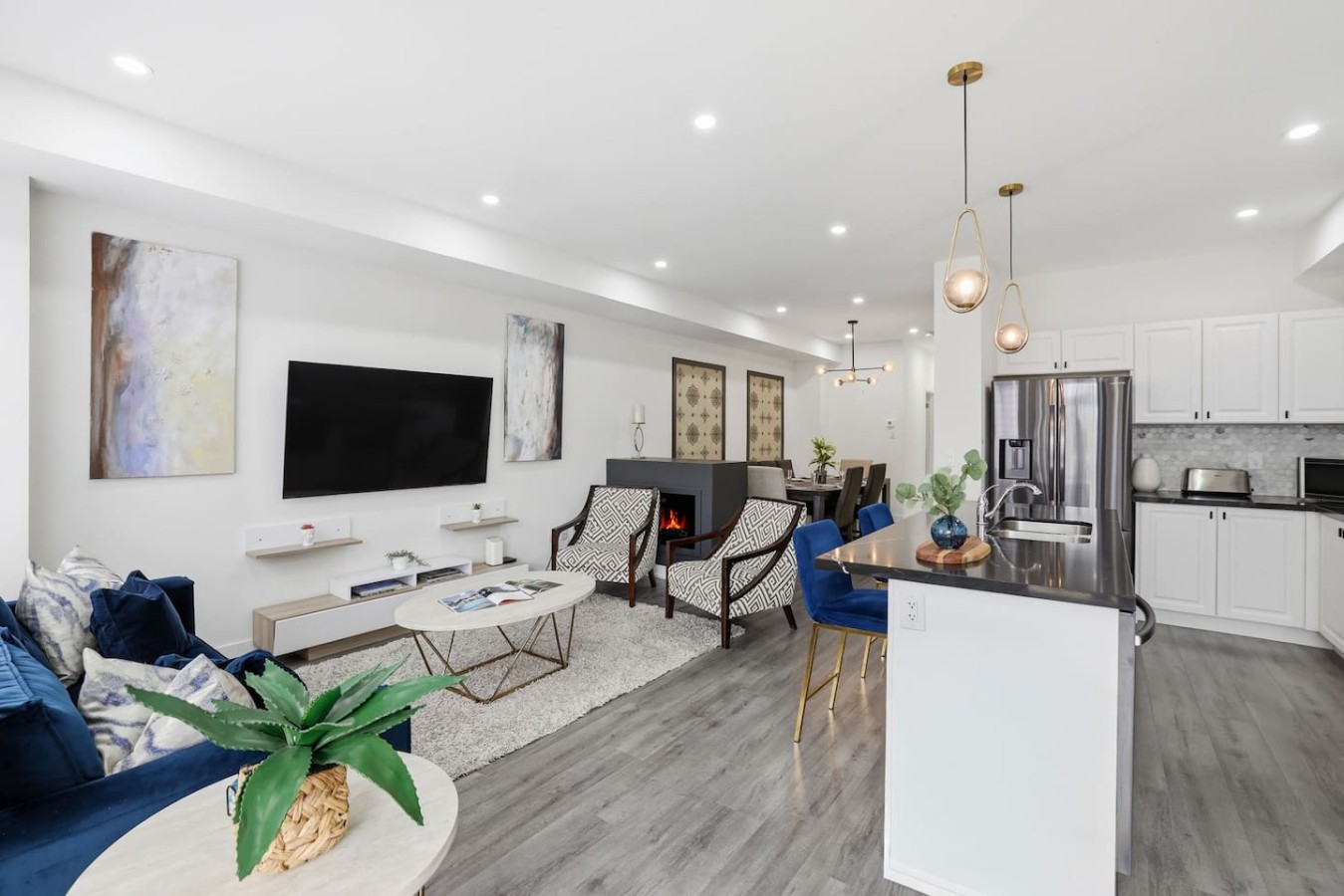 Crosswinds Peak: Sleek 3BDR - Mins to BM Village | Photo 6
