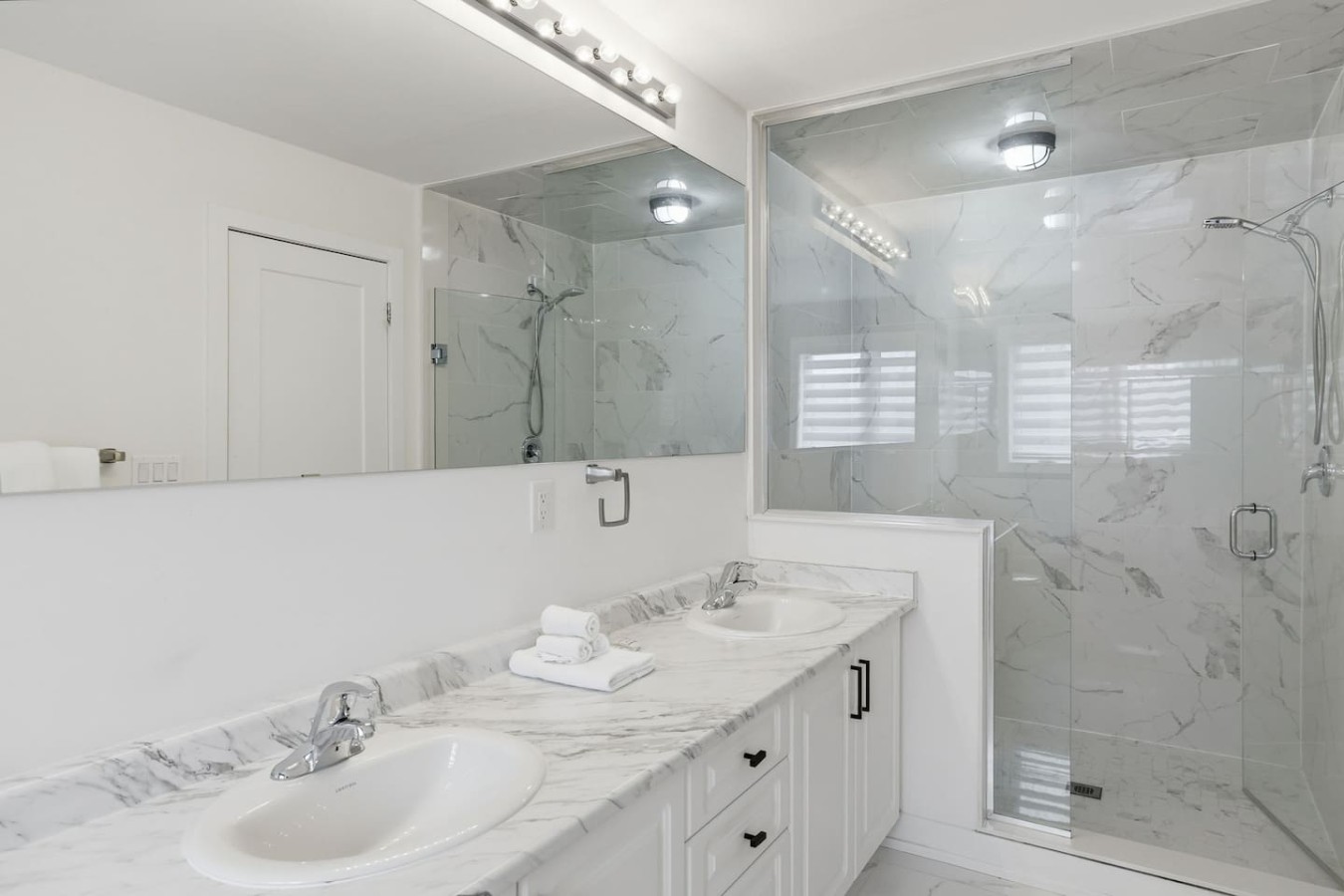 Crosswinds Peak: Sleek 3BDR - Mins to BM Village | Photo 25