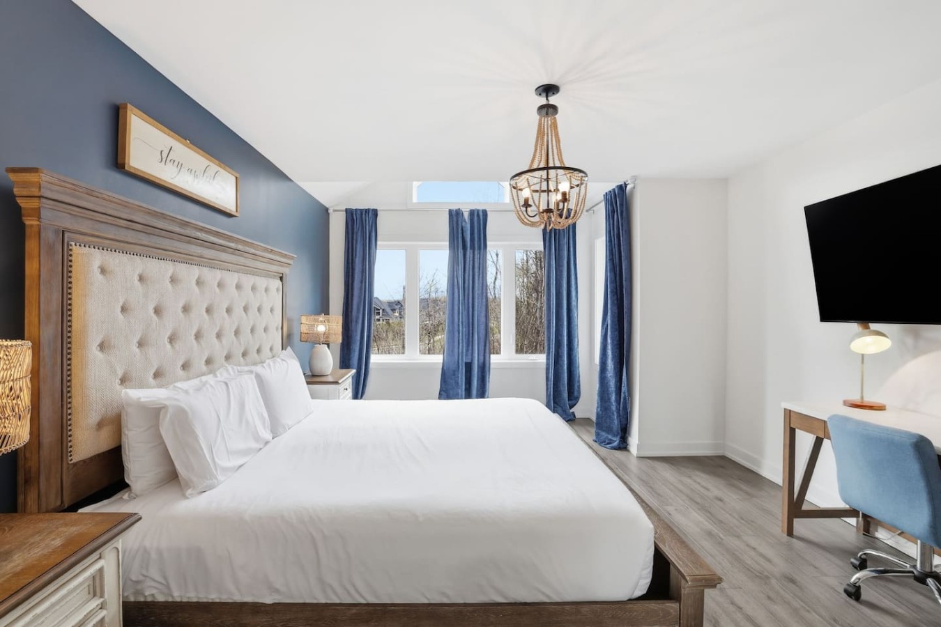 Crosswinds Peak: Sleek 3BDR - Mins to BM Village | Photo 20