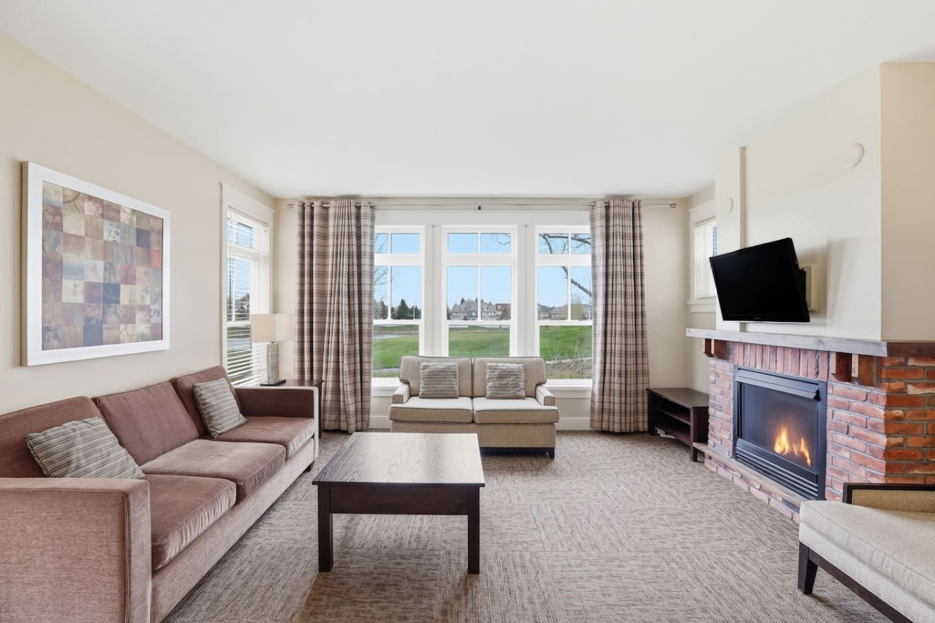 Private End-Unit: Golf Views & Steps to Village | Photo 6