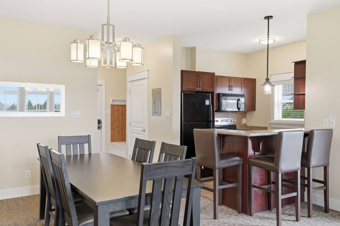 Private End-Unit: Golf Views & Steps to Village | Photo 13