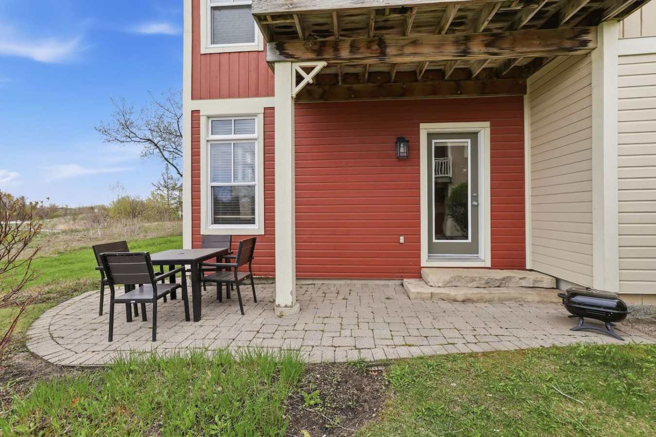 Private End-Unit: Golf Views & Steps to Village | Photo 31