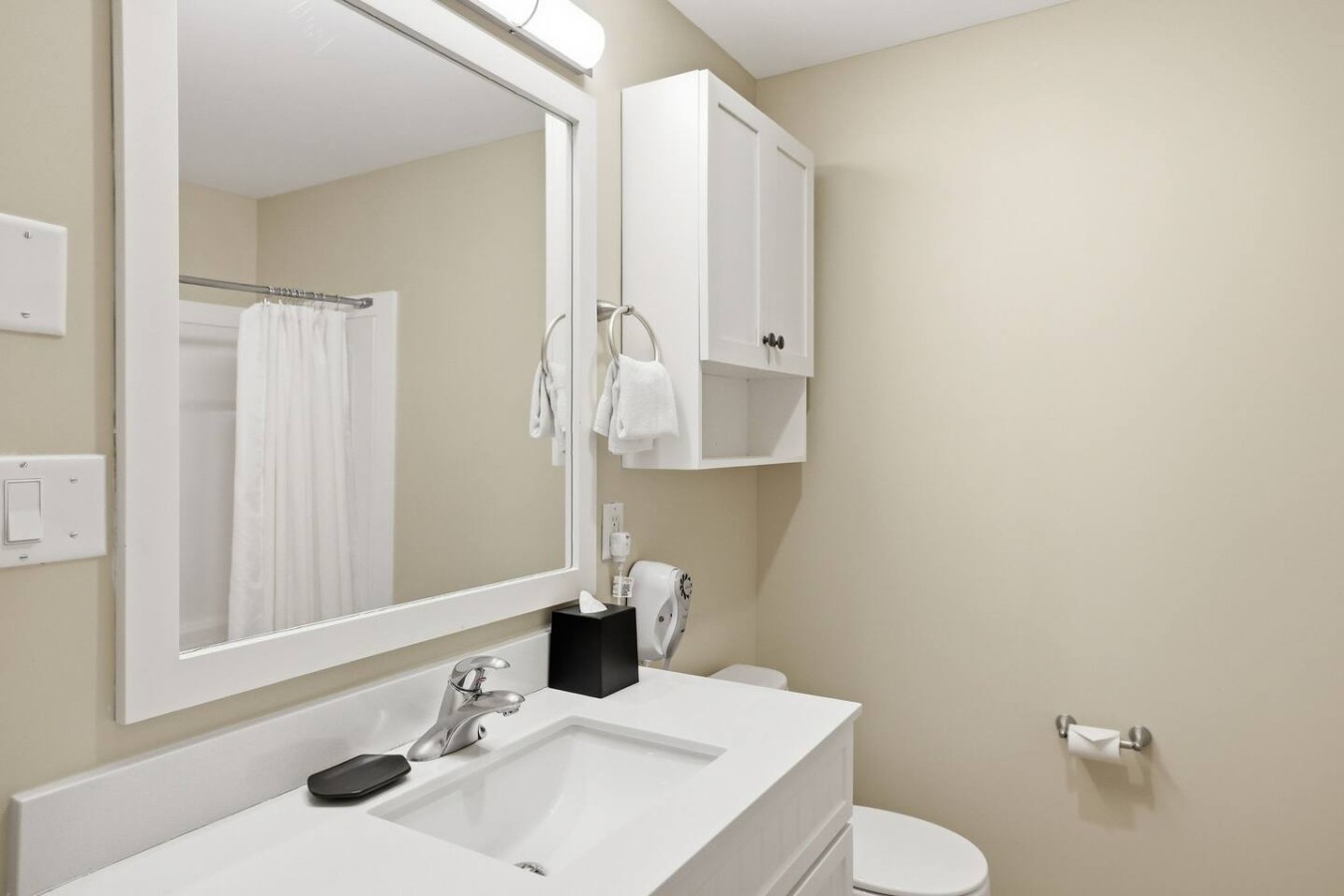 Private End-Unit: Golf Views & Steps to Village | Photo 25