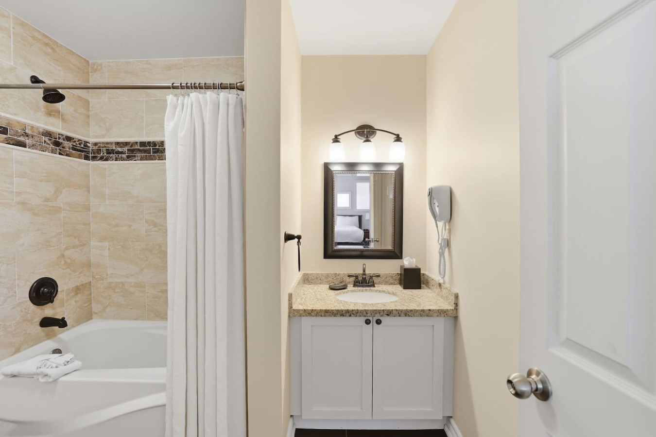 Steps to Village & Slopes | Spacious 3BDR Retreat | Photo 22