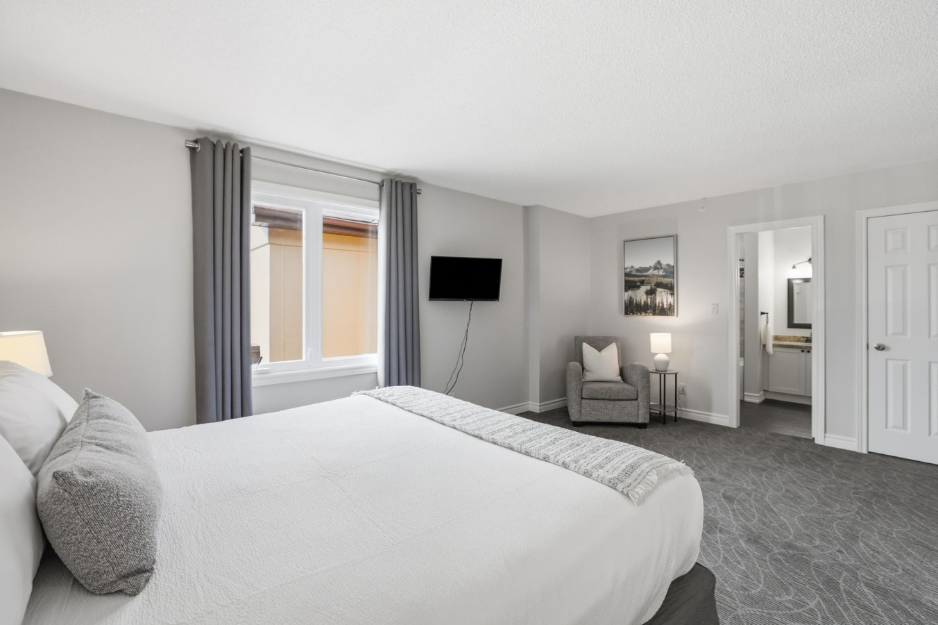 Steps to Village & Slopes | Spacious 3BDR Retreat 27