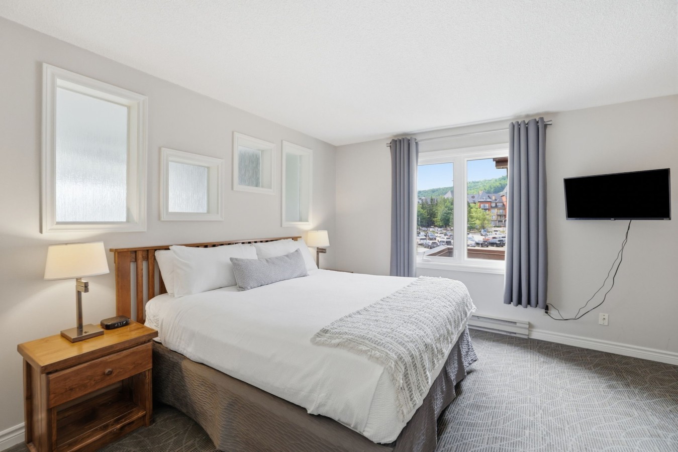 Steps to Village & Slopes | Spacious 3BDR Retreat 26