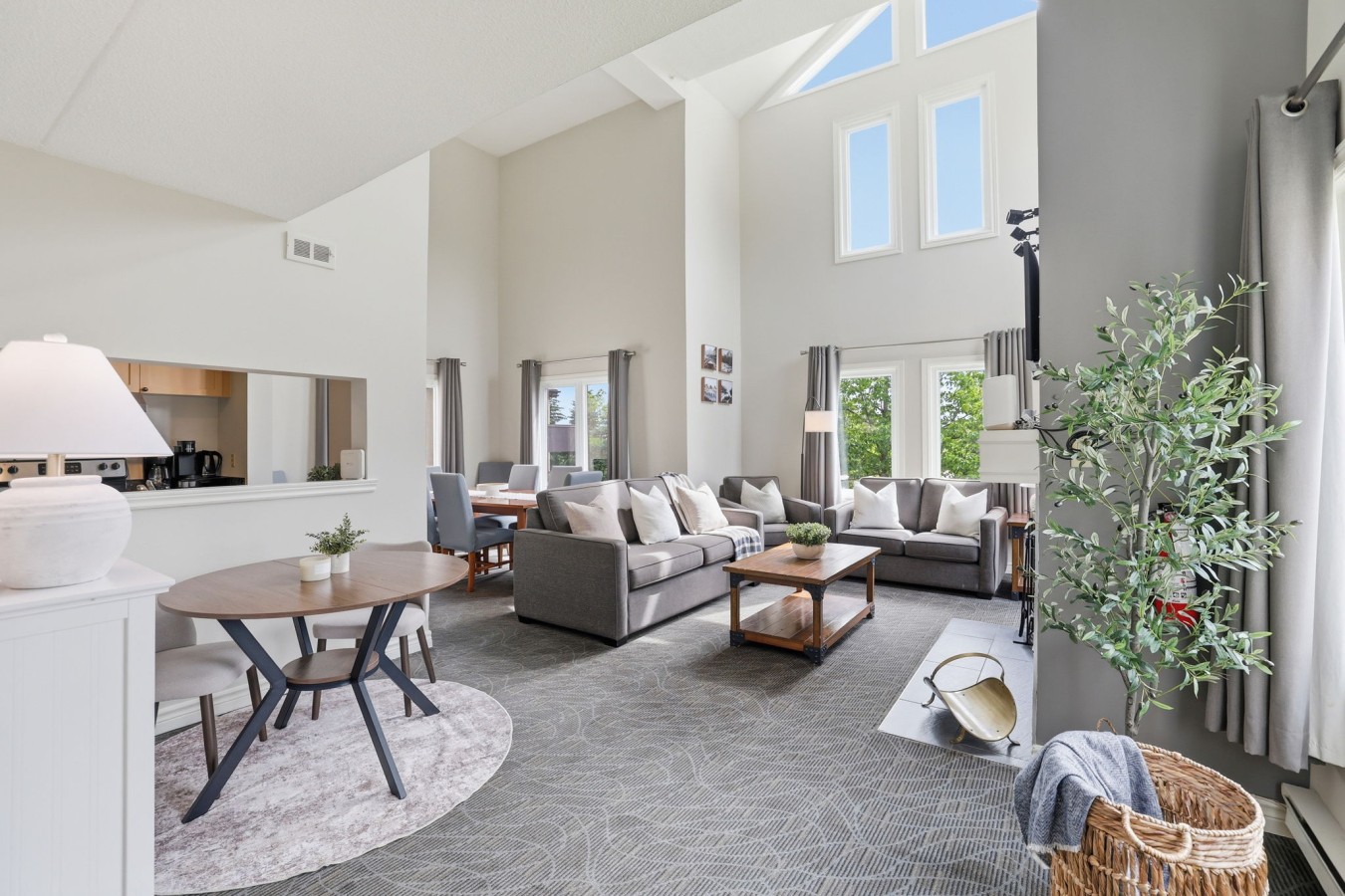 Steps to Village & Slopes | Spacious 3BDR Retreat 7
